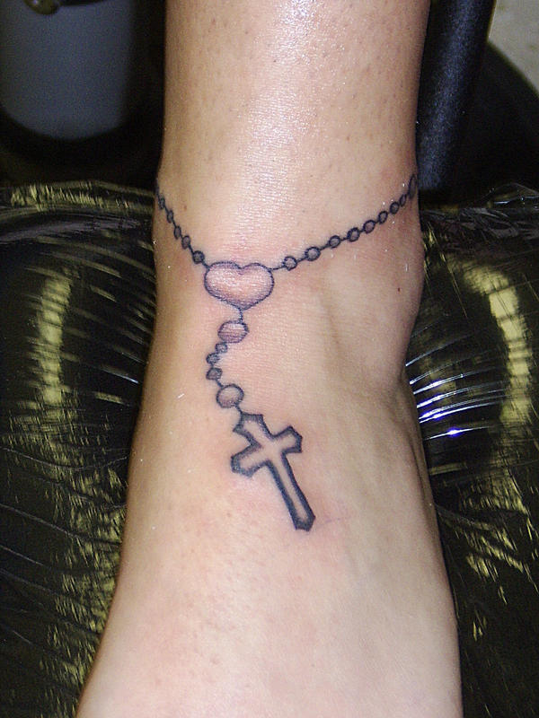 Women Rosary Tattoo Ideas