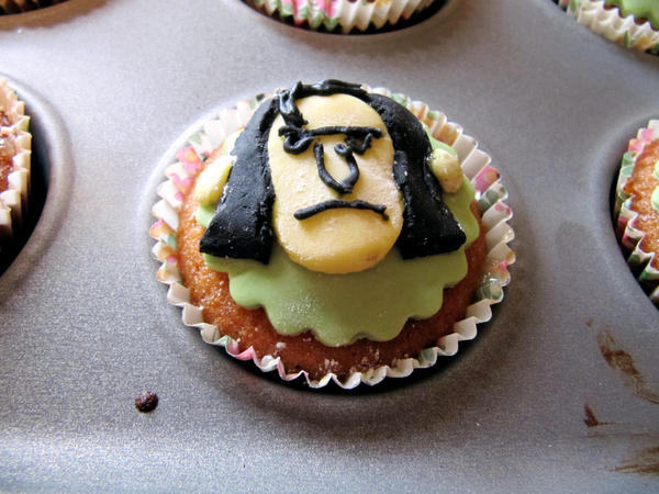 Potter_Puppet_Pals_Snape_cake_by_Pigeons_and_Chives