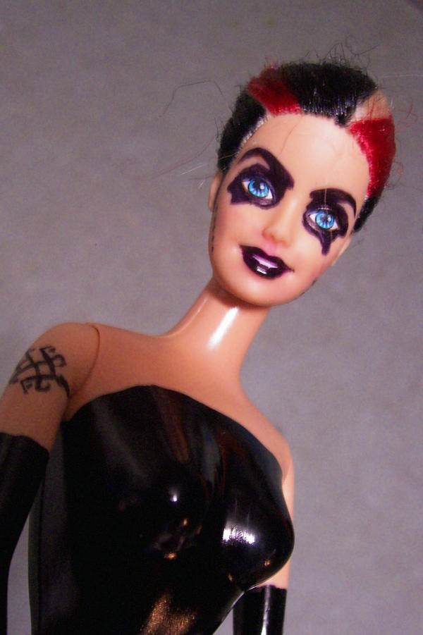 emo barbie by rubeyz 
