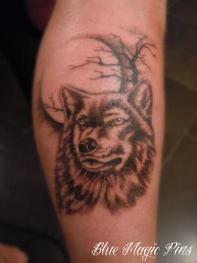 Wolf on the moon tattoo by ravenwarlock on deviantART