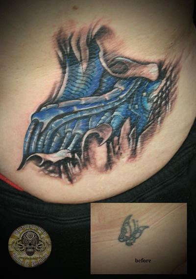 Cover up biomechanic tattoo by