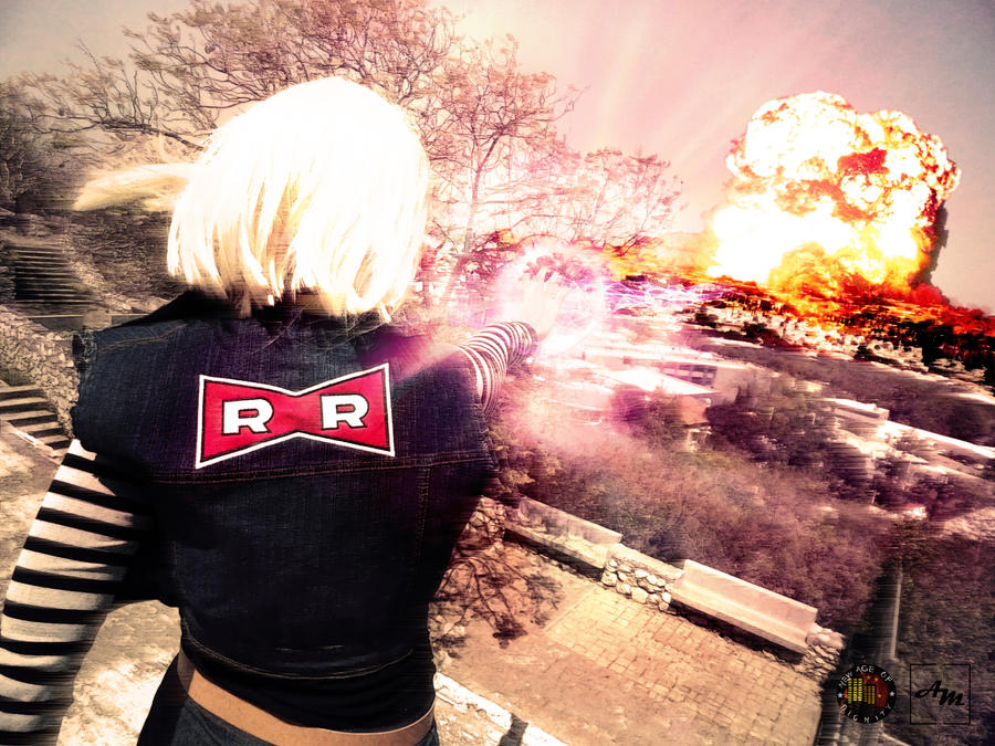 android_18_cosplay_by_newagedignity-d4v8nn2.jpg